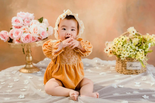 北京宝宝前额突出正常吗